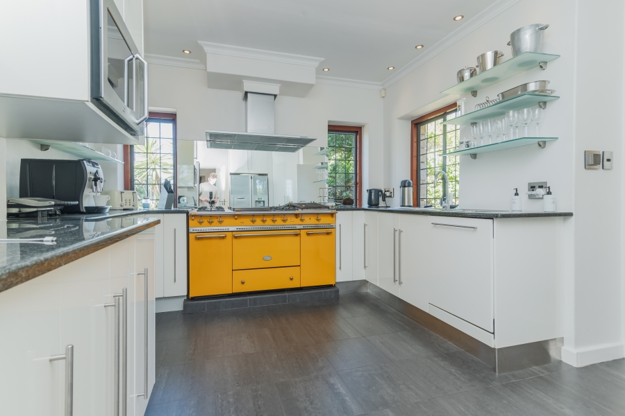 4 Bedroom Property for Sale in Fish Hoek Western Cape